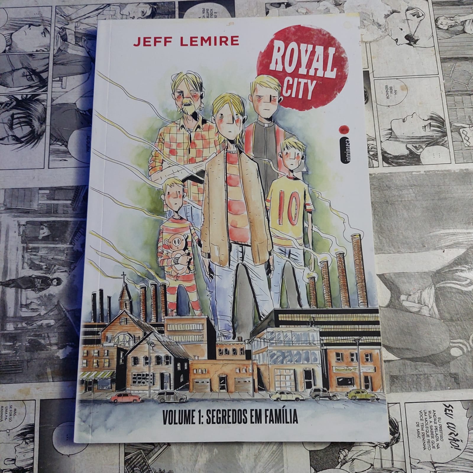 Royal City Volume 1: Segredos em família